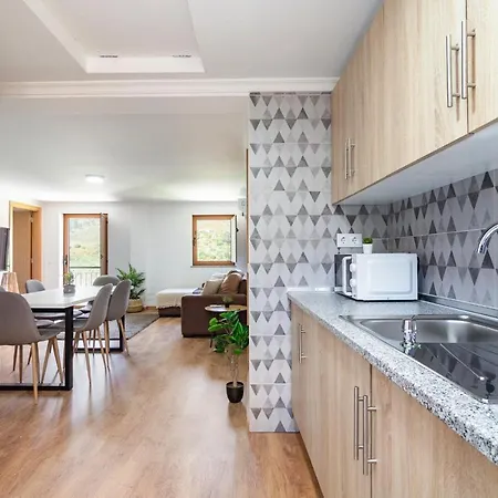 Casa Domingas Holiday home Vide